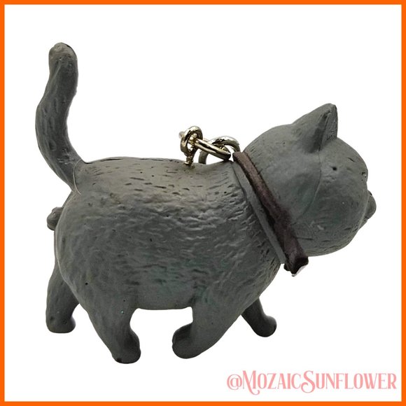 Cat Keychain Clip 3 Dimensional Articulating Head Turns 180 Degrees - Picture 2 of 5